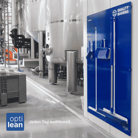 Sauberkeit und Ordnung mit der Hilfe von opti lean und der Schattenwand für HACCP Reinigungsgeräte, einfach bestehen jedes Audit.